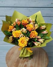 Букет цветов из:  Альстромерии и Розы в Сухобезводное