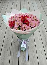 Букет цветов из:  Альстромерии #REPLACE_PRED# Сухобезводное