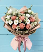 Букет цветов из:  Розы, Альстромерии и Лизиантусы в Сухобезводное
