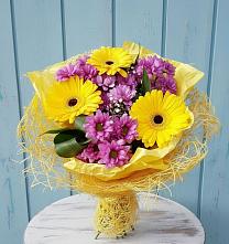 Букет цветов из:  Хризантемы и Герберы в Сухобезводное
