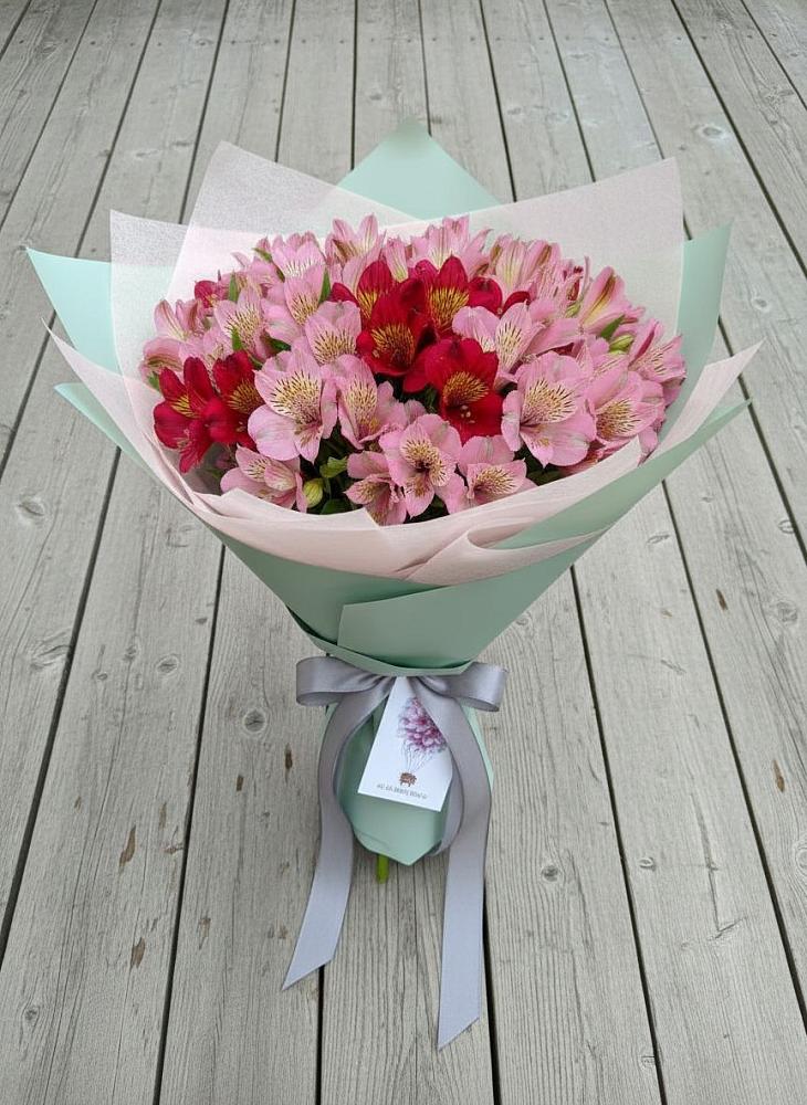 Букет цветов из: Альстромерии в Сухобезводное