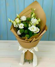 Букет цветов из:  Хризантемы и Лизиантусы в Сухобезводное