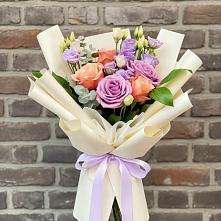 Букет цветов из:  Лизиантусы и Розы #REPLACE_PRED# Сухобезводное