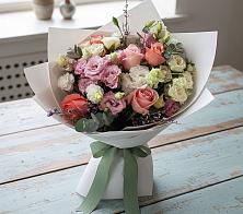 Букет цветов из:  Розы, Лизиантусы и Гвоздики в Сухобезводное