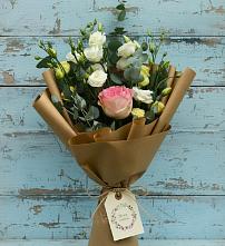 Букет цветов из:  Розы и Лизиантусы #REPLACE_PRED# Сухобезводное