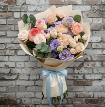 Букет цветов из:  Розы, Лизиантусы и Гвоздики в Сухобезводное